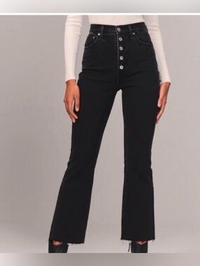 Abercrombie & Fitch The Kick Flare High Rise Jeans Black Size 31 / 12